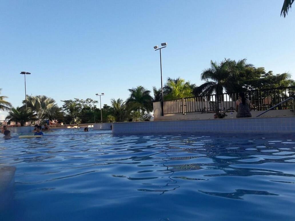 Nautico Flat Com Acesso Ao Clube Nautico Praia- Caldas Novas Калдас Новас Екстериор снимка
