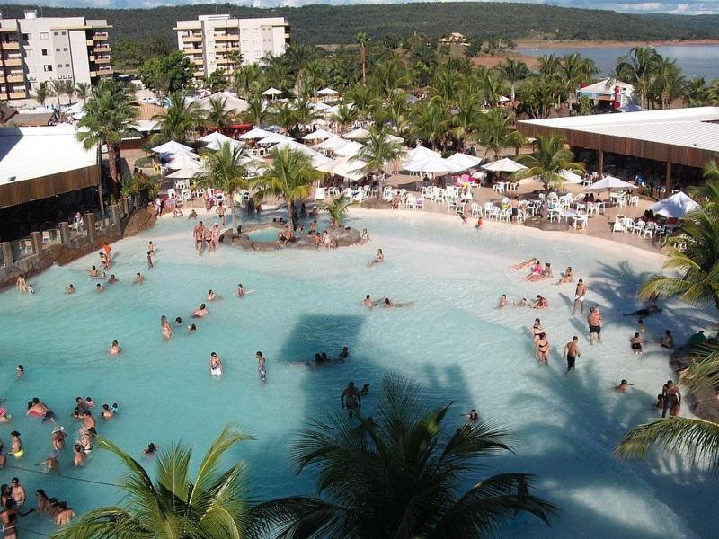 Nautico Flat Com Acesso Ao Clube Nautico Praia- Caldas Novas Калдас Новас Екстериор снимка
